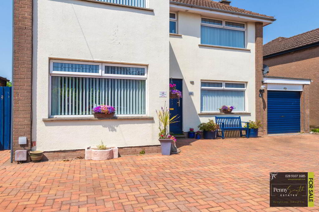 Photo 2 of 46 Cleland Park North, Bangor