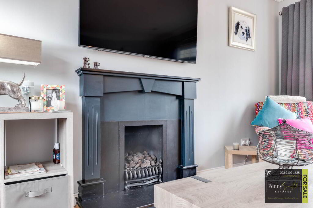 Photo 10 of 46 Cleland Park North, Bangor