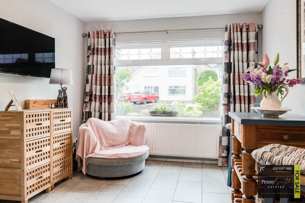 Photo 20 of 46 Cleland Park North, Bangor