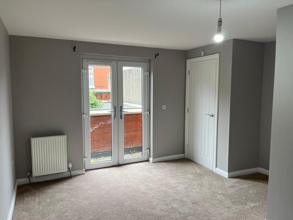 Photo 6 of Apt 3, 243 Woodstock Road, Belfast