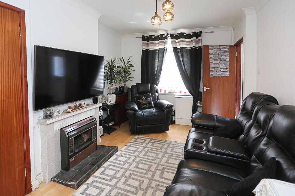 Photo 3 of 33 Olympia Street, Belfast