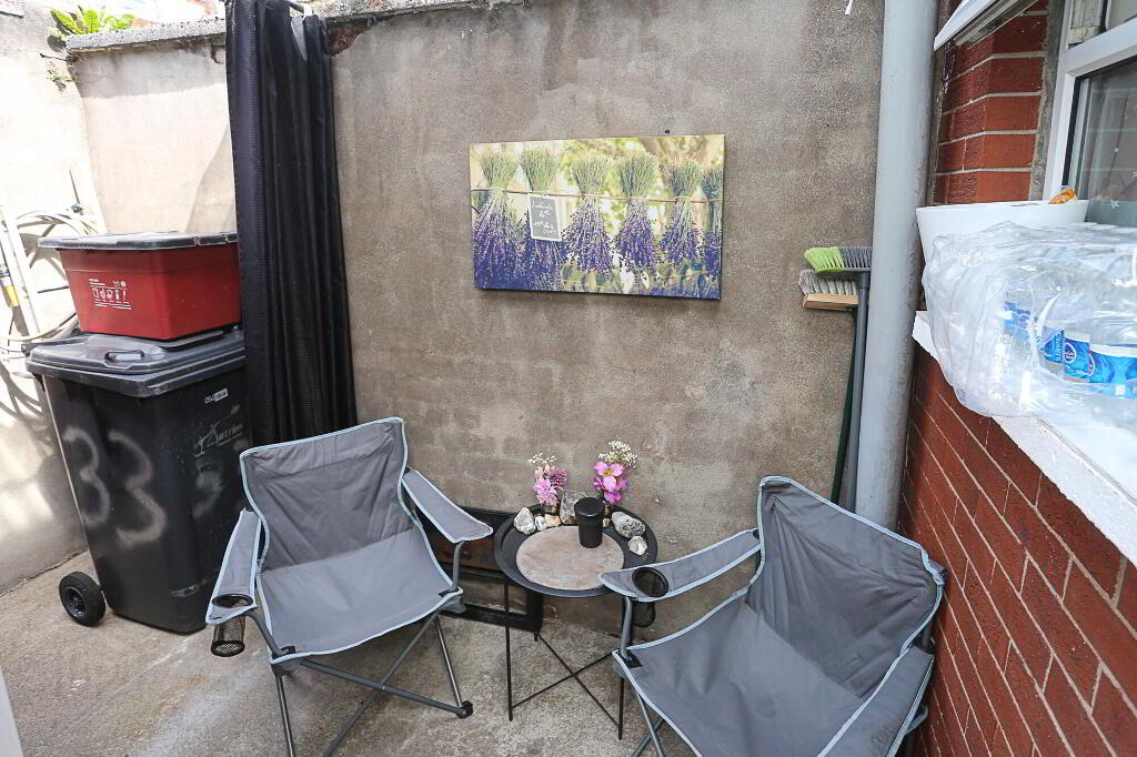 Photo 17 of 33 Olympia Street, Belfast