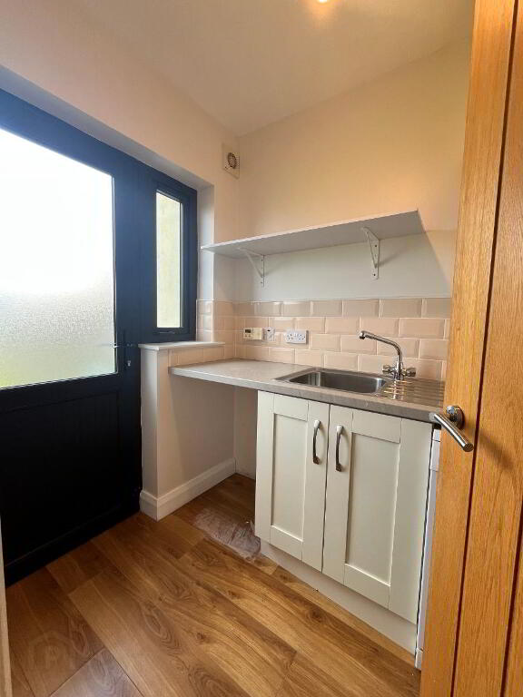 Photo 6 of 4 Carmoney Court, Derry/ Londonderry, Eglinton