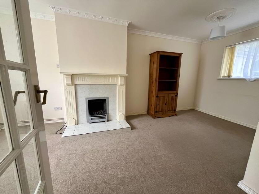 Photo 2 of 133 Bann Drive, Derry/Londonderry