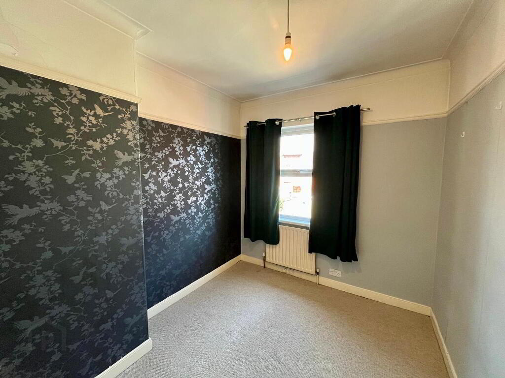 Photo 9 of 12 Sandown Drive, Ballyhackamore, Belfast