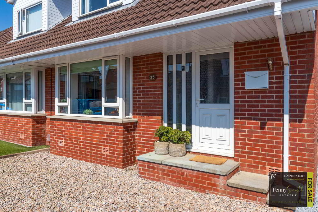 Photo 2 of 35 Balmoral Drive, Bangor