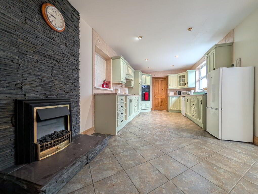 Photo 12 of Ringfort Manor, 33 Downpatrick Street, Rathfriland