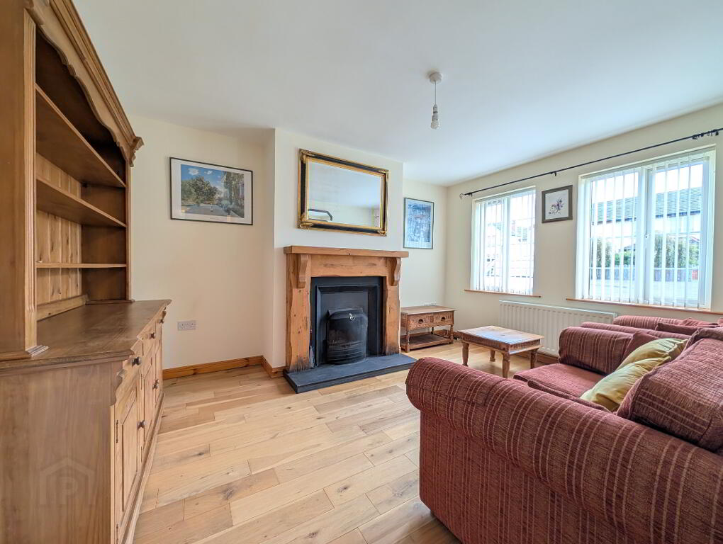 Photo 4 of 11 Castleglen Way, Dundrum