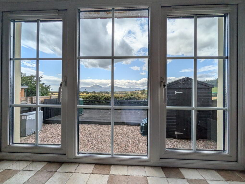 Photo 7 of 11 Castleglen Way, Dundrum