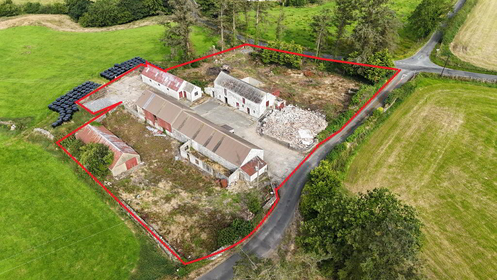 Photo 3 of 28 Archill Road, Newtownstewart, Omagh