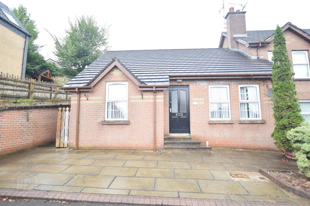 Photo 1 of 10 Rathmore Court, Cookstown