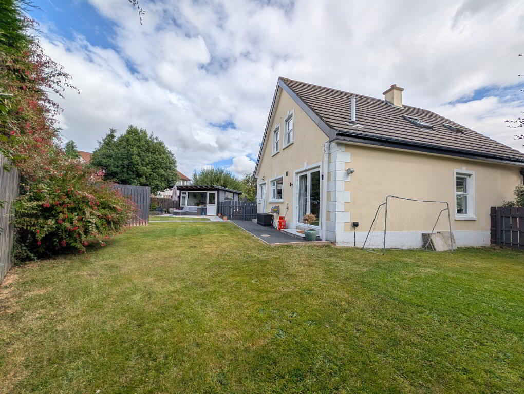 Photo 29 of 5 Tullybrannigan Drive, Newcastle