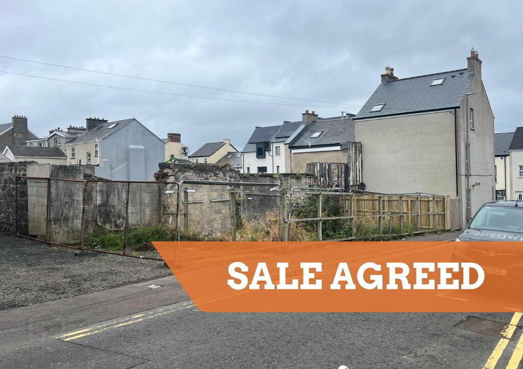 Photo 1 of 16 Victoria Street, Portrush