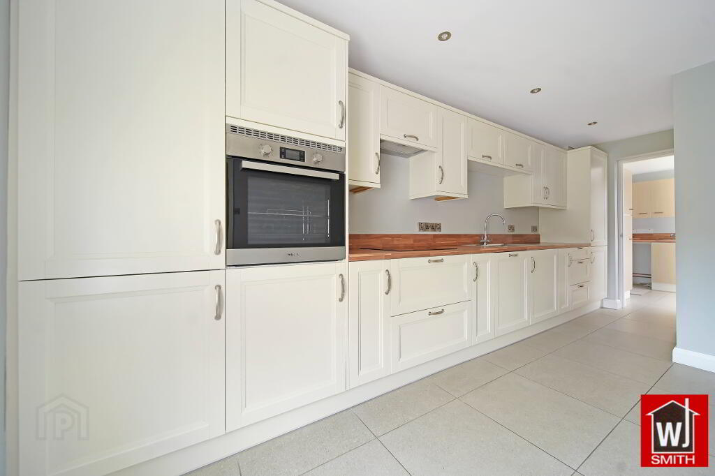 Photo 10 of 19 Millbrook Gardens, Castlederg