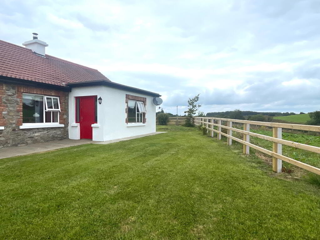 Photo 20 of 16 Barleyhill Road, Castlederg