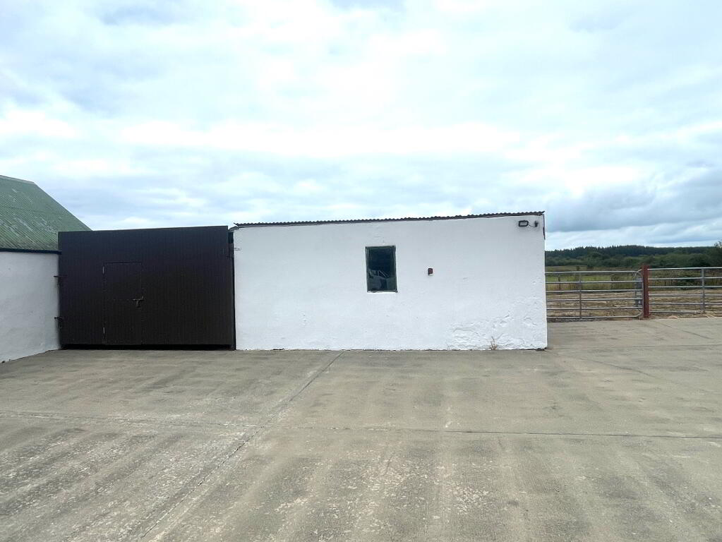 Photo 24 of 16 Barleyhill Road, Castlederg