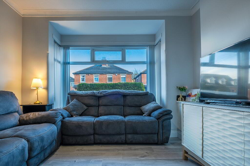 Photo 4 of 34 Parkgate Avenue, Belfast