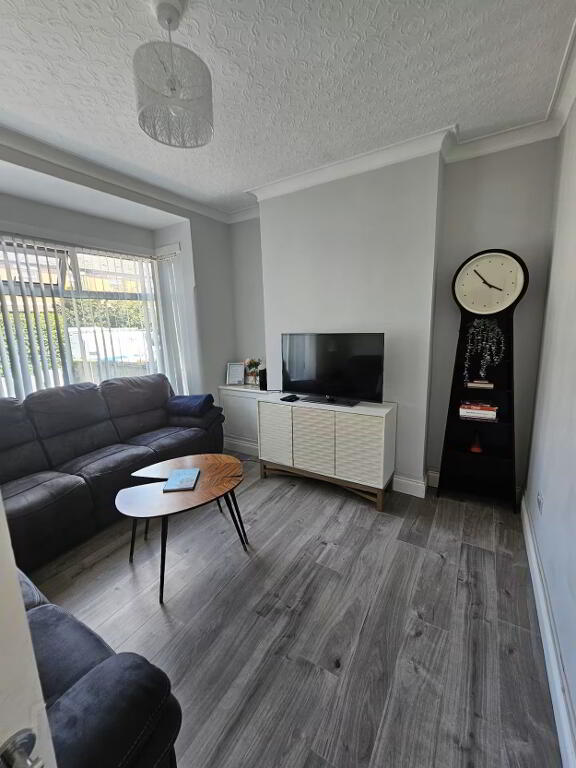 Photo 5 of 34 Parkgate Avenue, Belfast