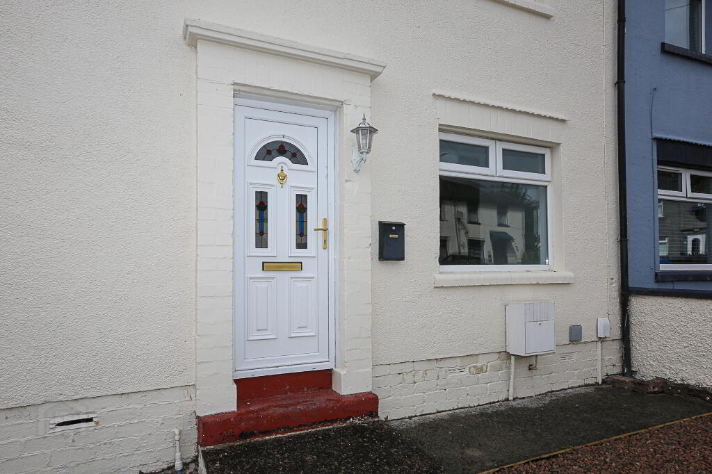 Photo 2 of 6 Graymount Grove, Newtownabbey