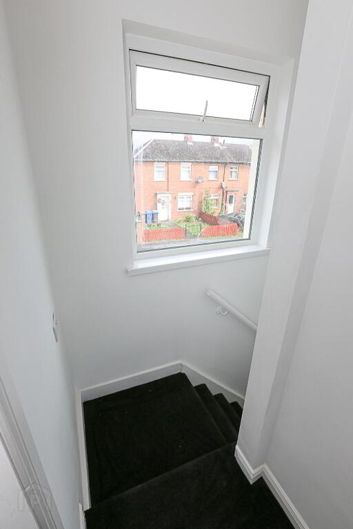 Photo 22 of 6 Graymount Grove, Newtownabbey