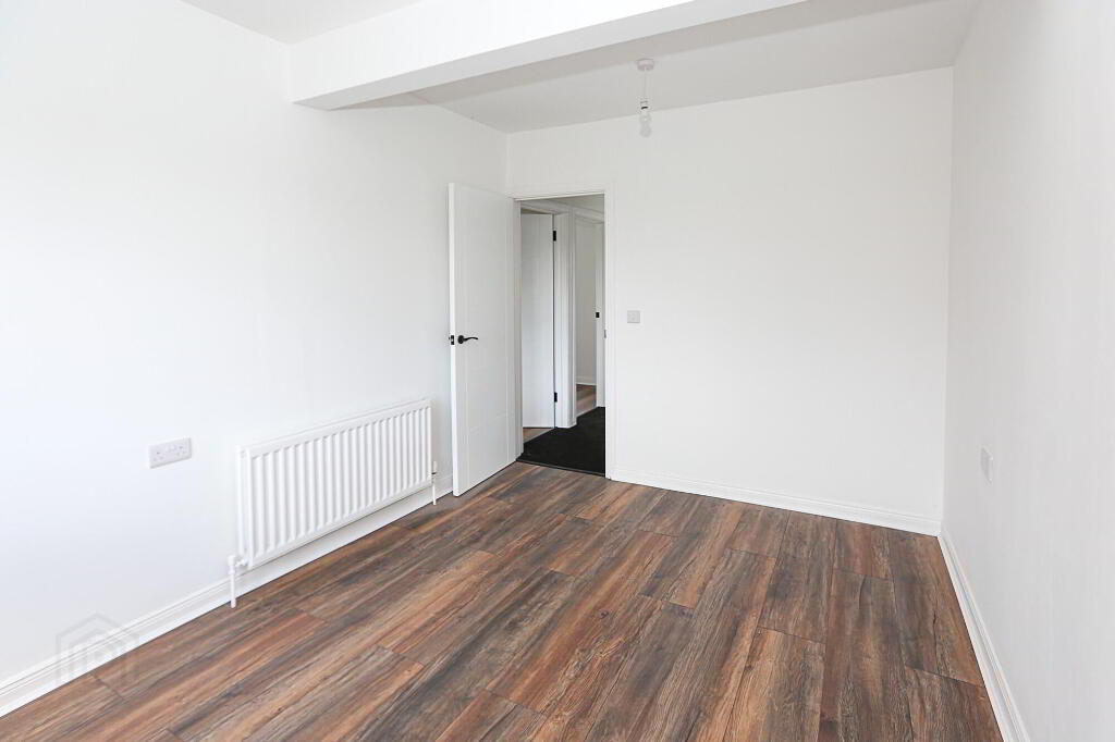 Photo 27 of 6 Graymount Grove, Newtownabbey
