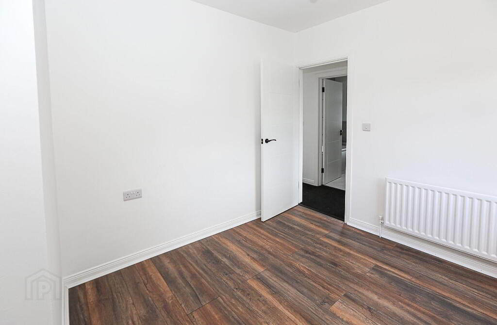 Photo 31 of 6 Graymount Grove, Newtownabbey