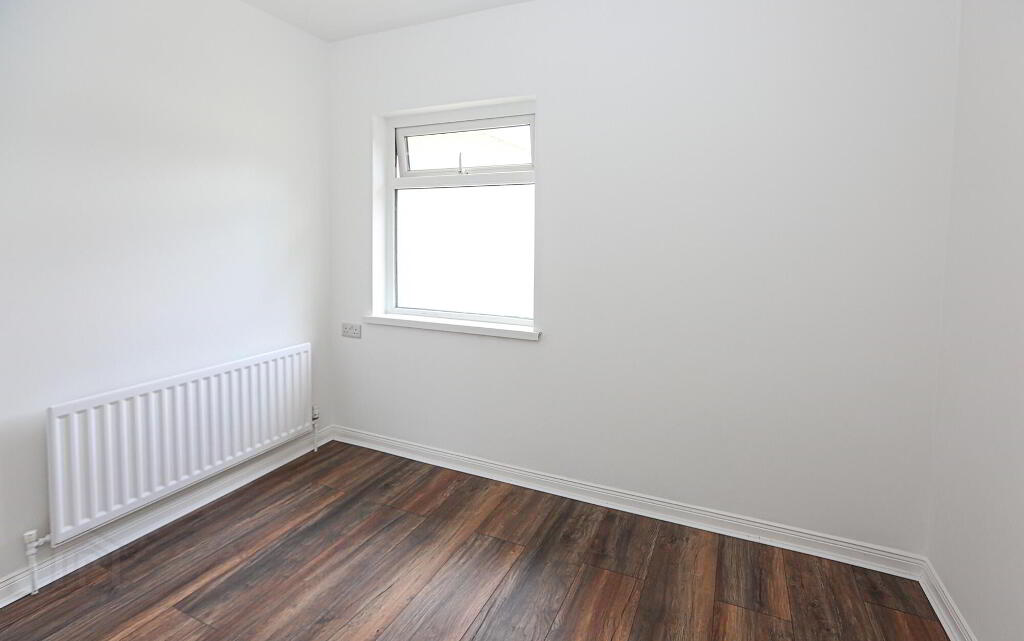 Photo 29 of 6 Graymount Grove, Newtownabbey
