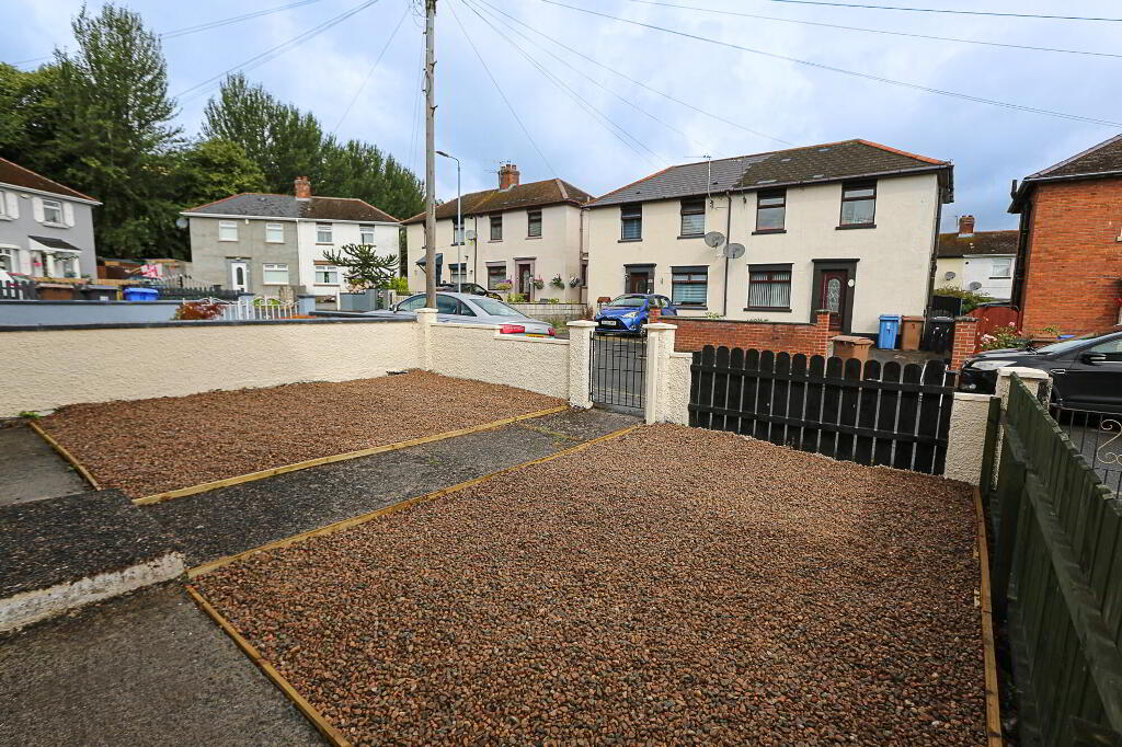 Photo 40 of 6 Graymount Grove, Newtownabbey
