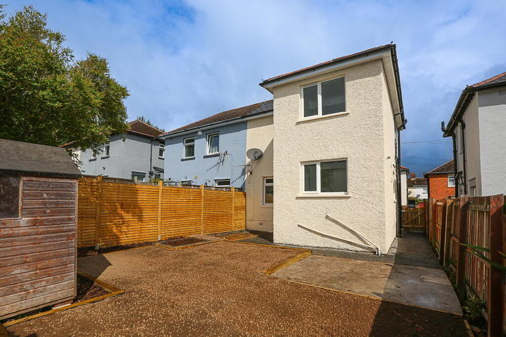 Photo 41 of 6 Graymount Grove, Newtownabbey