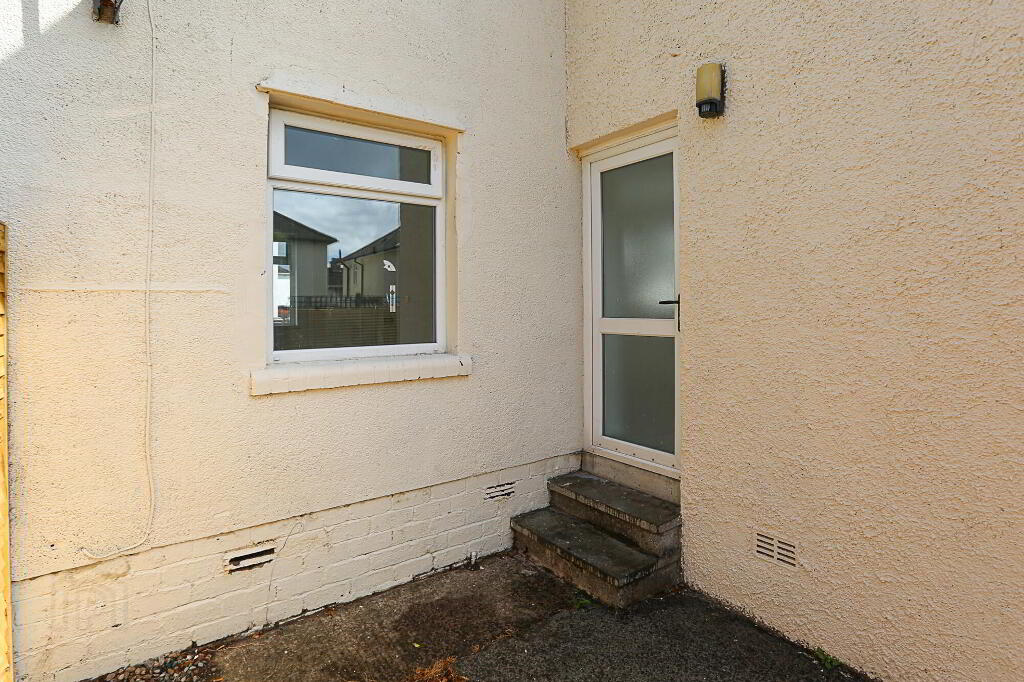 Photo 43 of 6 Graymount Grove, Newtownabbey