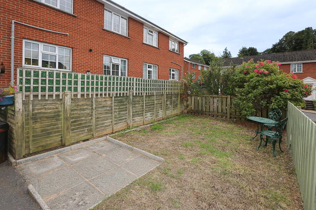 Photo 22 of 36b Dundonald Heights, Belfast