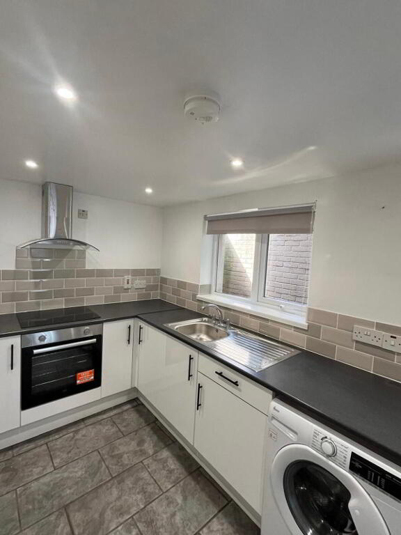 Photo 7 of 47 Ardenvohr Street, Belfast