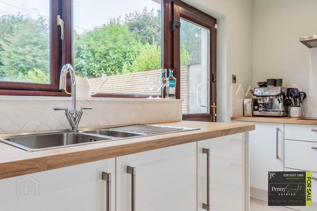 Photo 17 of 102 Skipperstone Road, Bangor