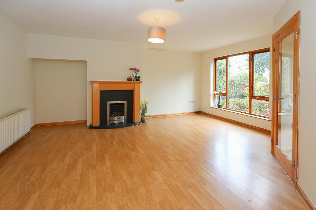 Photo 8 of 5 Shaftesbury Road, Bangor