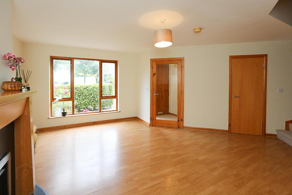 Photo 10 of 5 Shaftesbury Road, Bangor