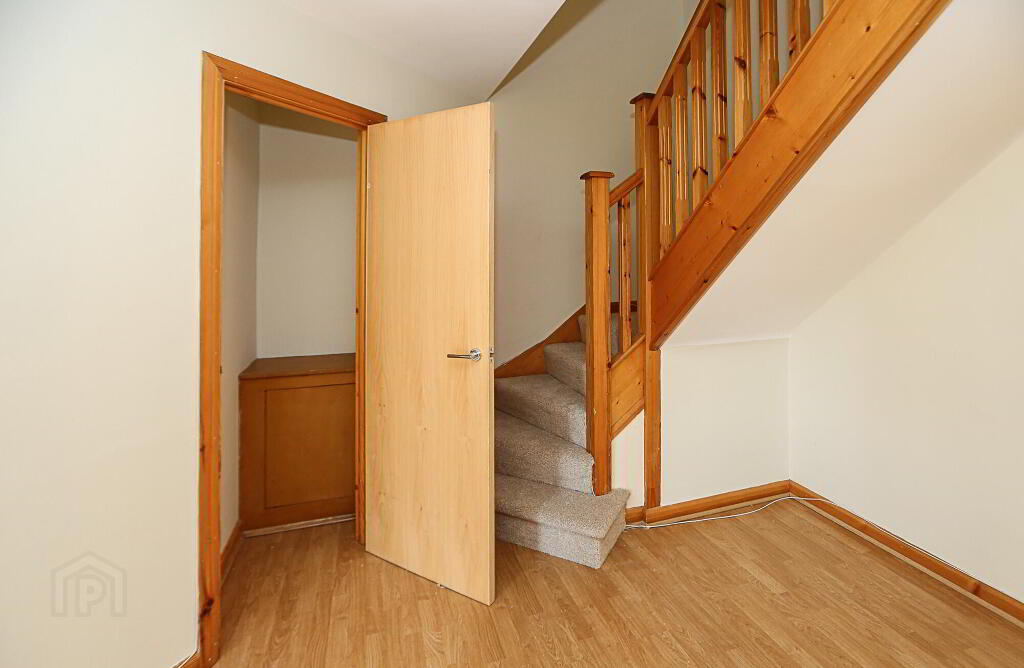 Photo 13 of 5 Shaftesbury Road, Bangor