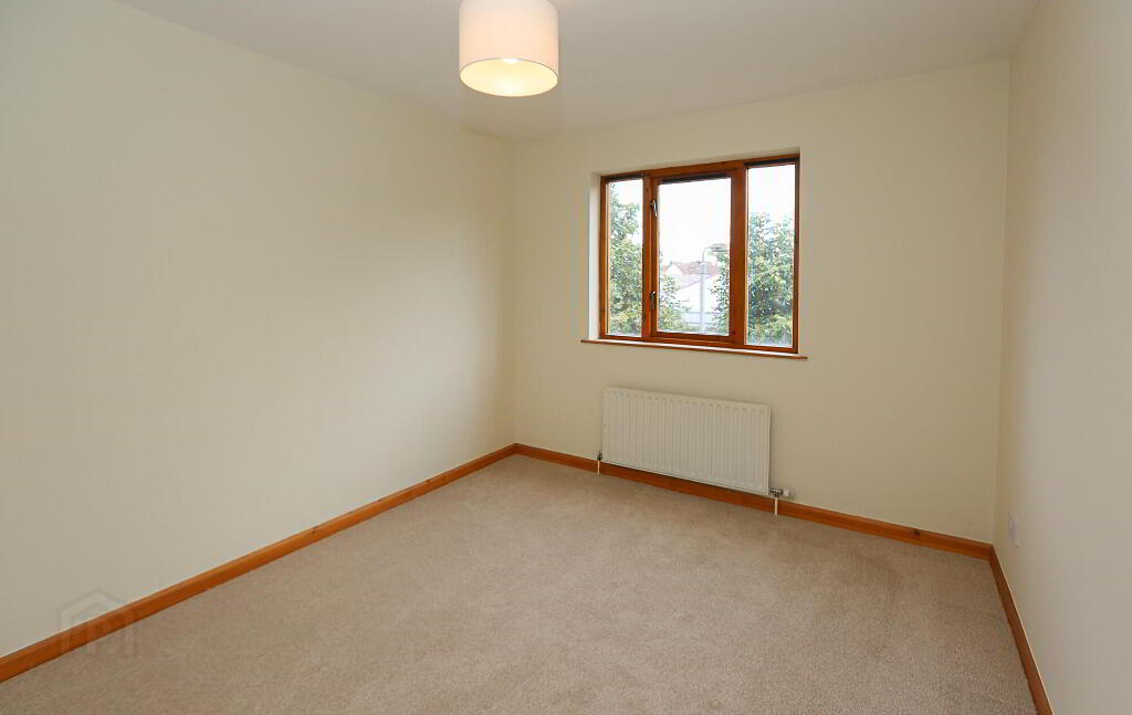 Photo 36 of 5 Shaftesbury Road, Bangor