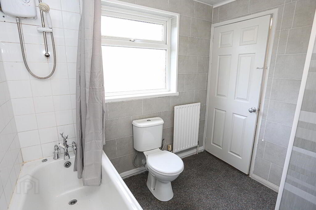 Photo 20 of 155 Donegall Road, Belfast