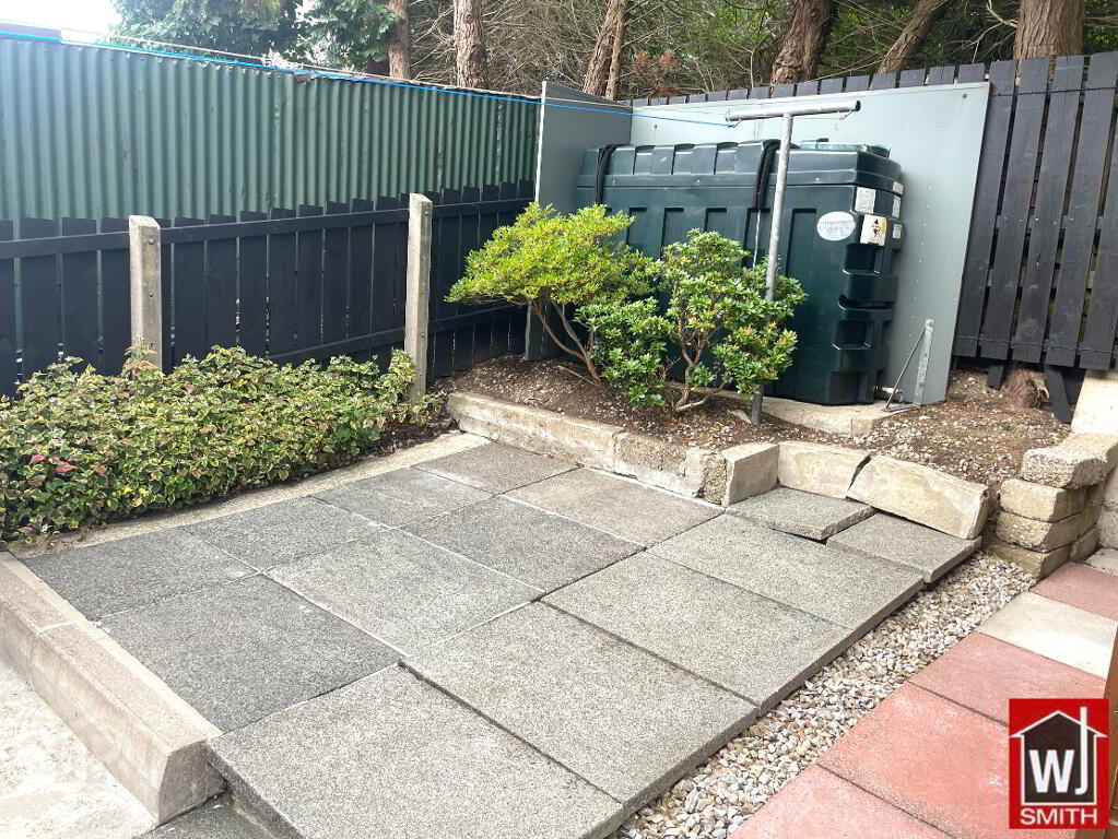Photo 34 of 28 Castle View, Newtownstewart