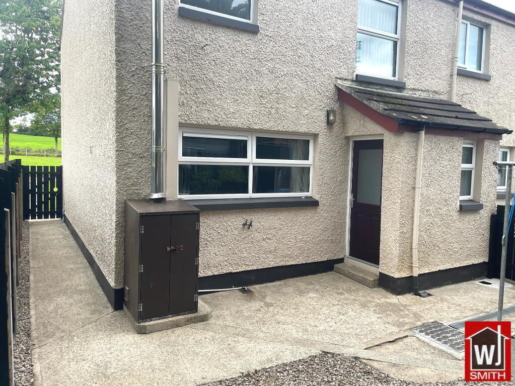 Photo 33 of 28 Castle View, Newtownstewart