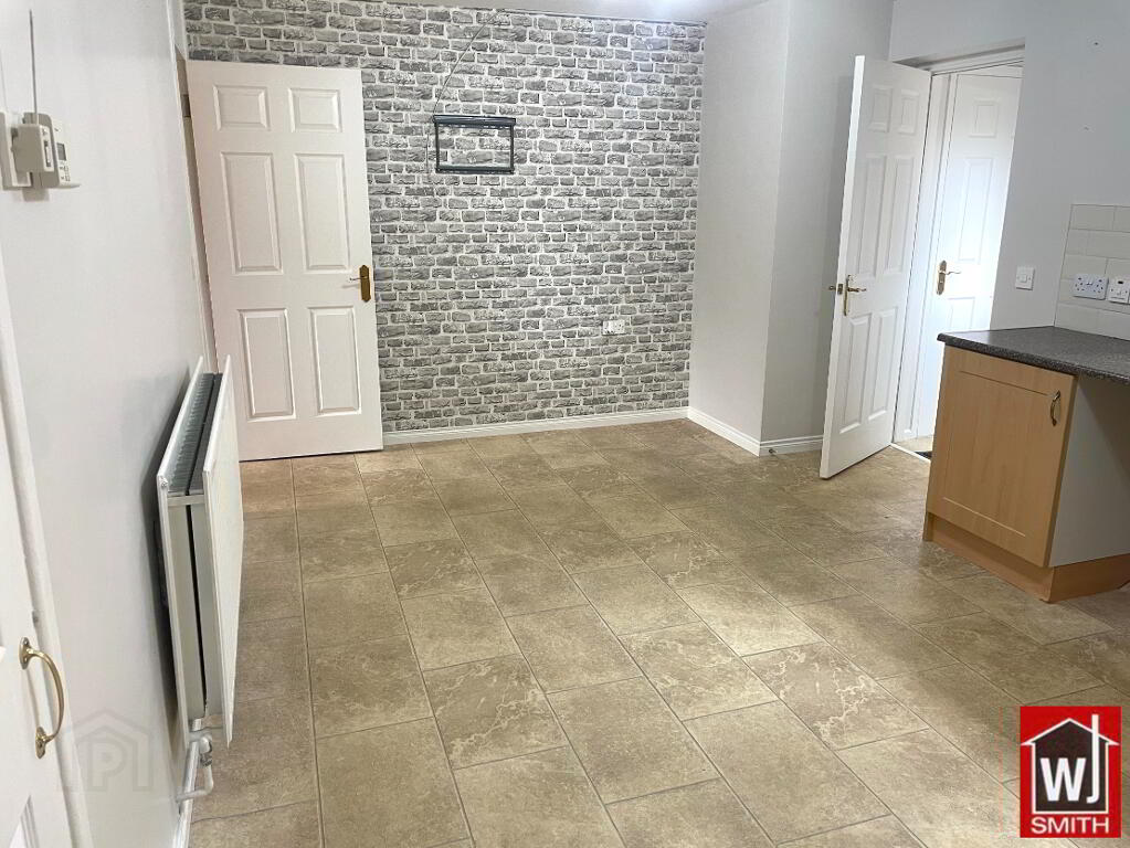 Photo 13 of 28 Castle View, Newtownstewart