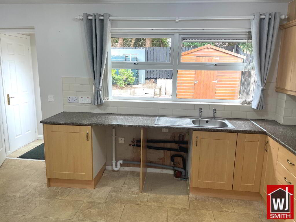 Photo 12 of 28 Castle View, Newtownstewart