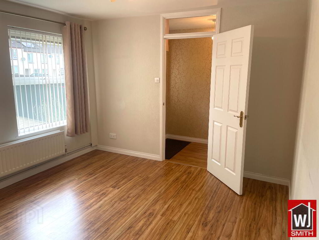 Photo 6 of 28 Castle View, Newtownstewart