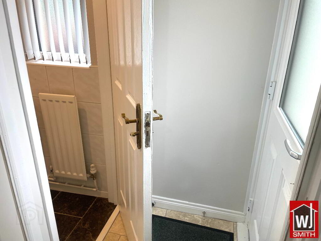 Photo 15 of 28 Castle View, Newtownstewart