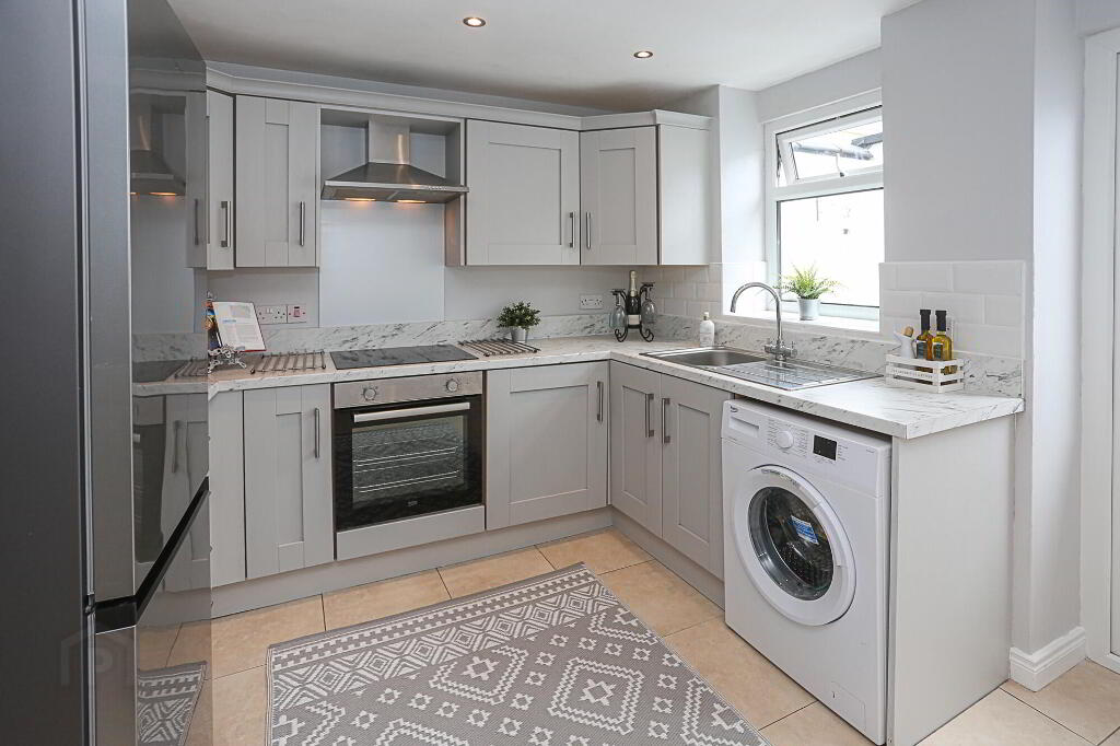 Photo 14 of 108 Rosebery Road, Belfast