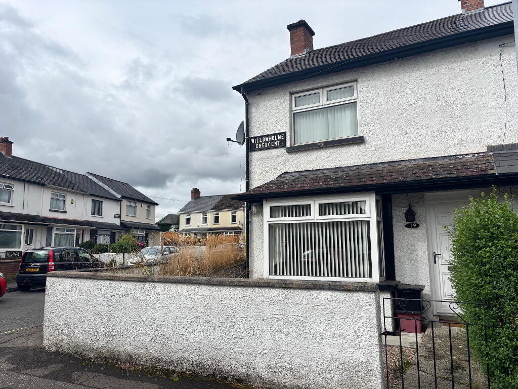 Photo 1 of 19 Willowholme Crescent, Belfast