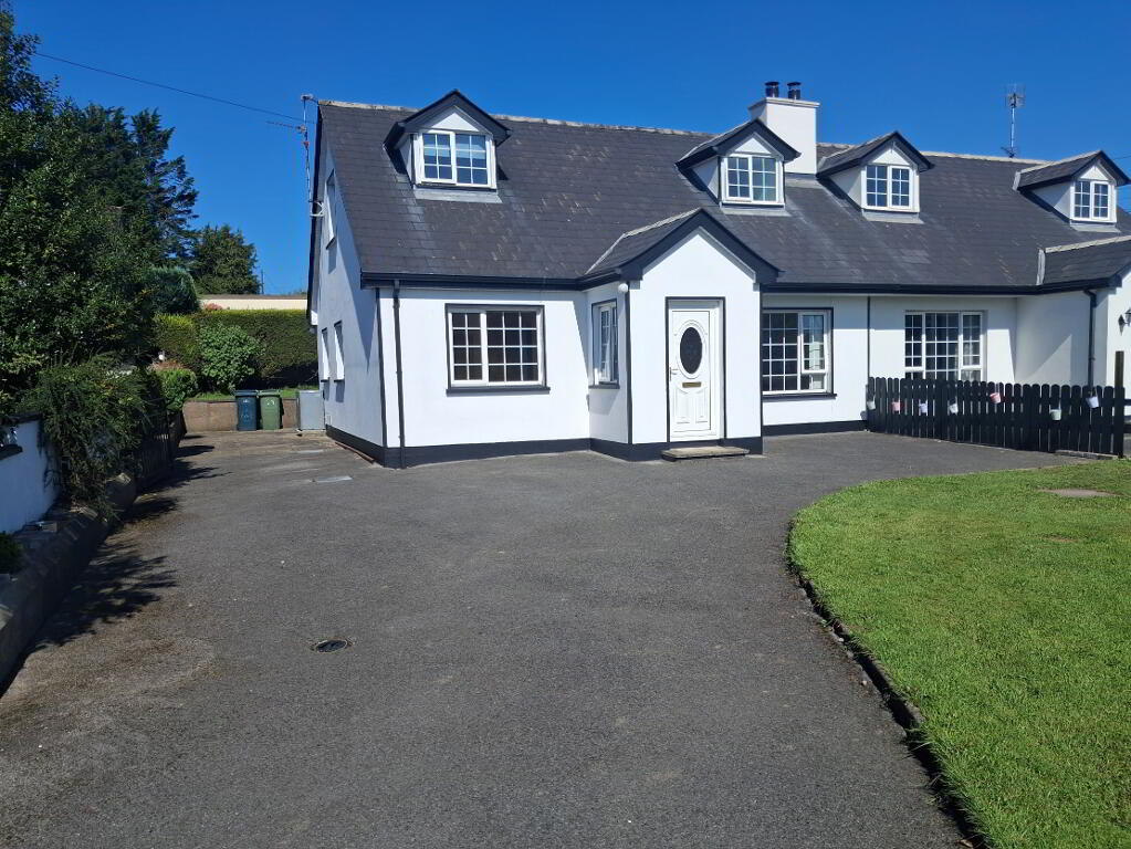 Photo 1 of 20 Nutfield Road, Lisnaskea