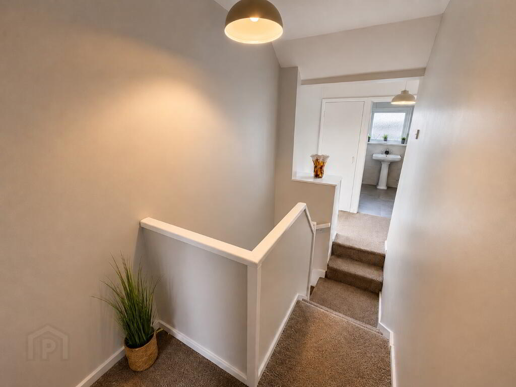 Photo 8 of 4 Creggan Road, Cityside, L’derry