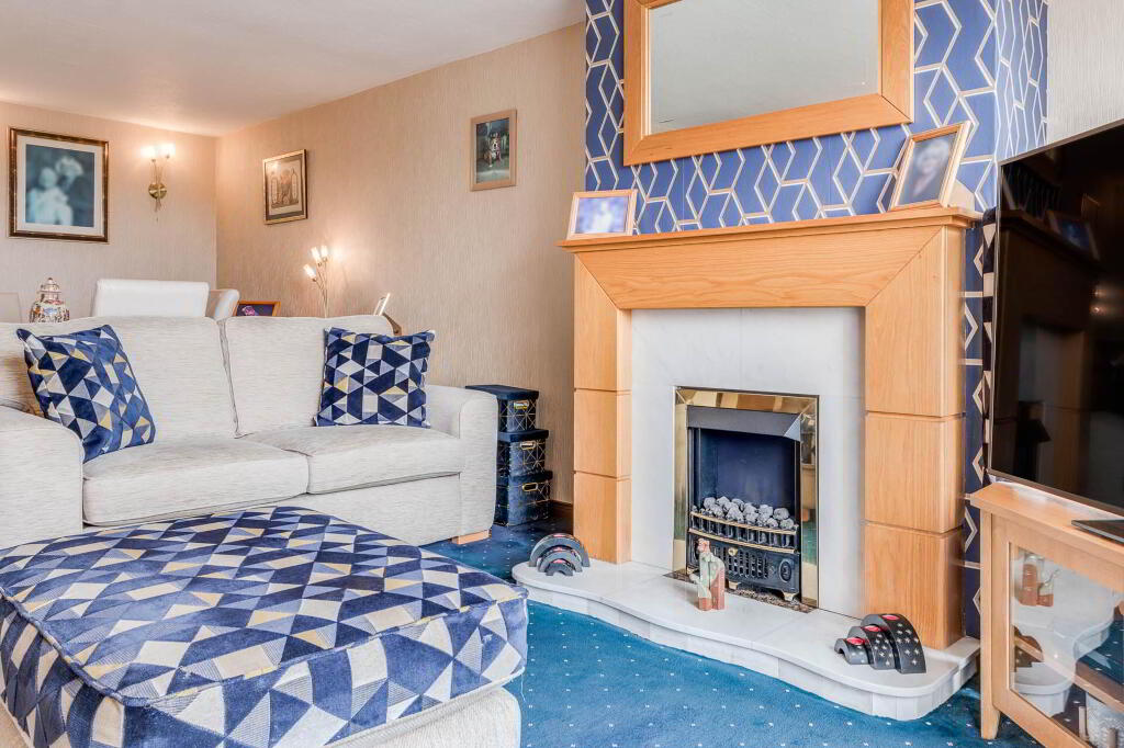 Photo 6 of 9 Rostrevor Way, Clandeboye Heights, Bangor