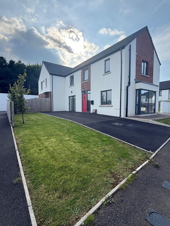 Photo 1 of 6 Copse Close, Coleraine